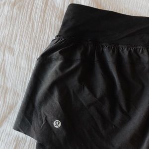 LULULEMON final lap skirt